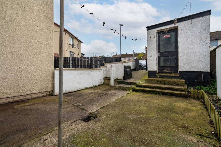 75 Lisnafin Park