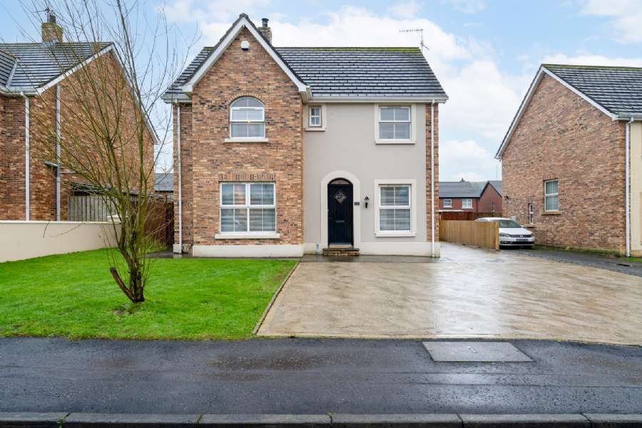 115 Mount Carmel Heights, strabane, BT82 8JT