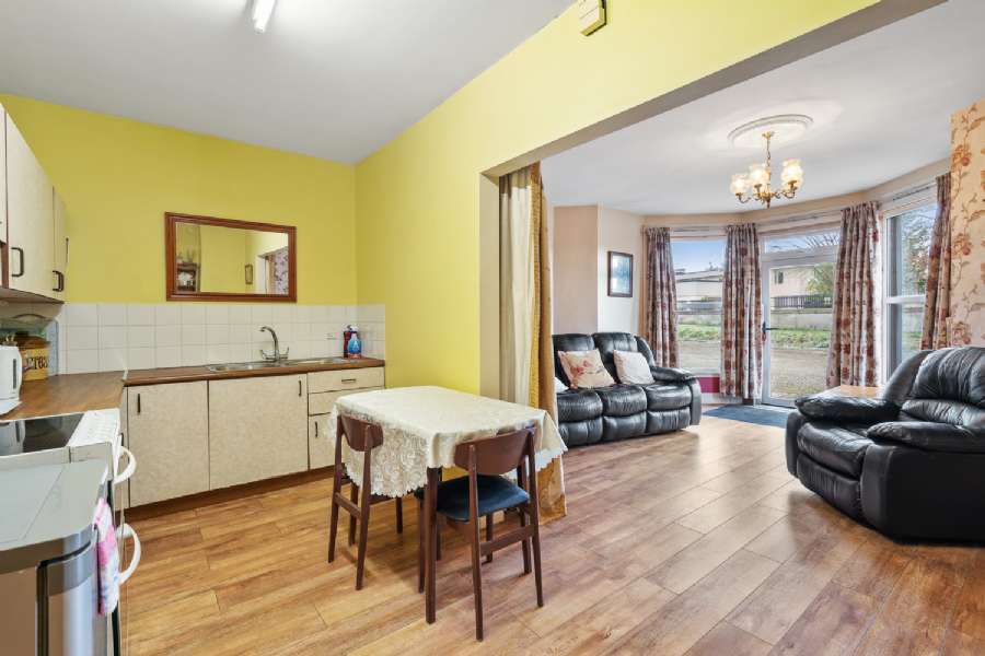 Castletown House, 91 Urney Road Castletown House, 91 Urney Road