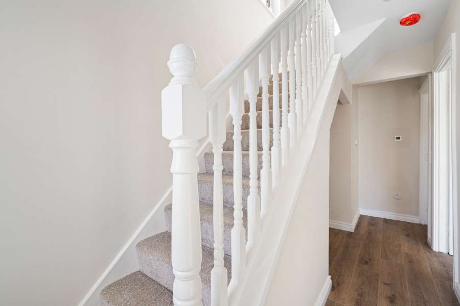 8 Pearse Gardens