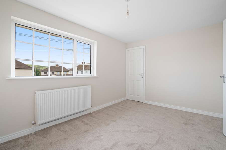 8 Pearse Gardens