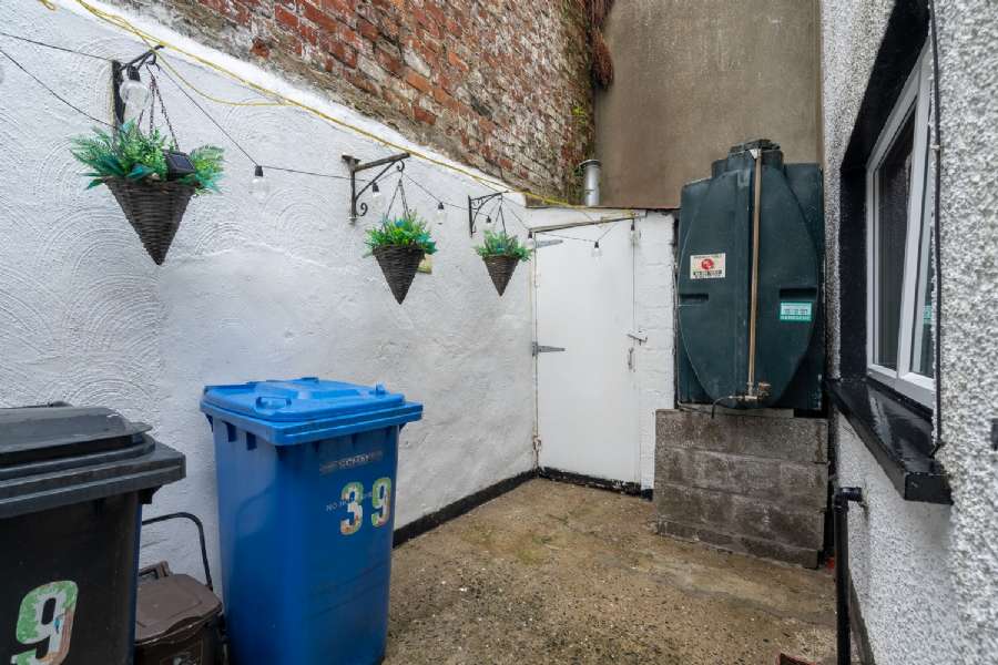39 Eden Terrace
