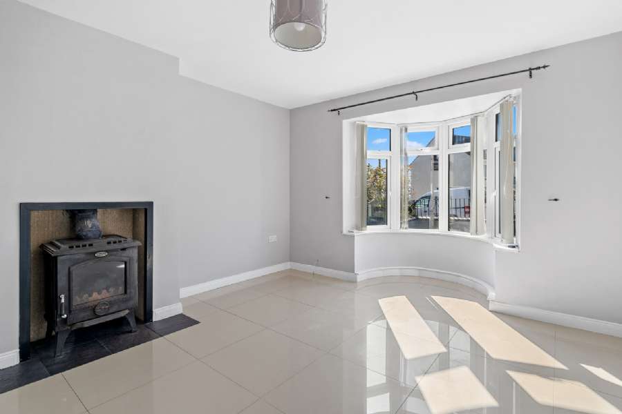 19 Bluebell Avenue