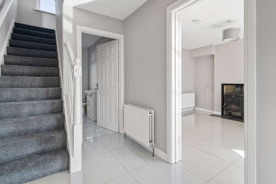19 Bluebell Avenue