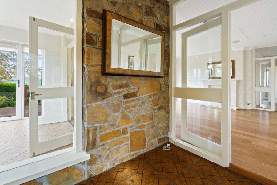 22 Glen Road