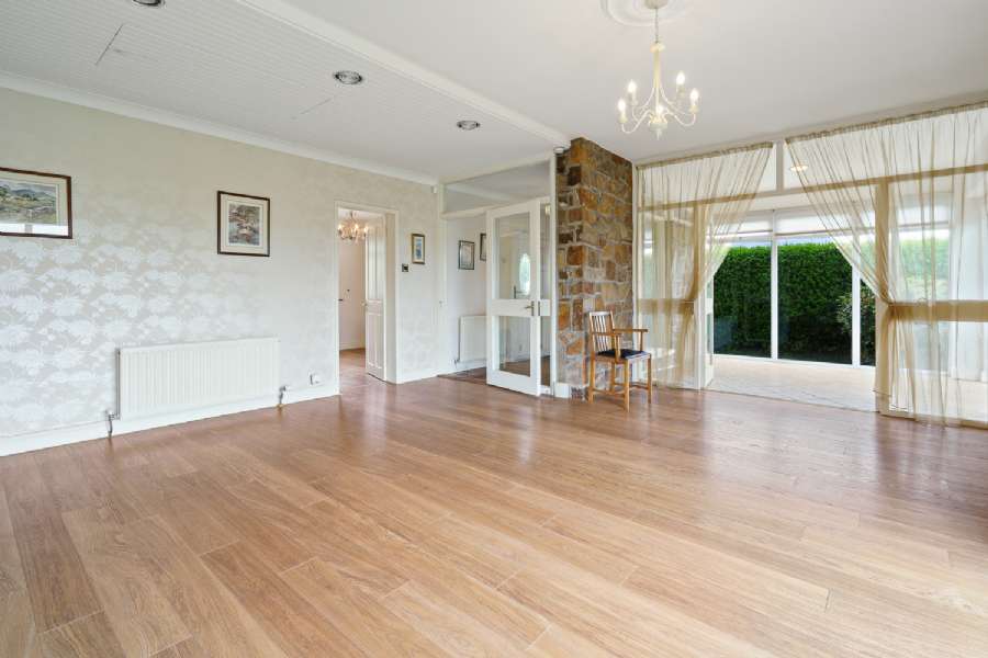 22 Glen Road