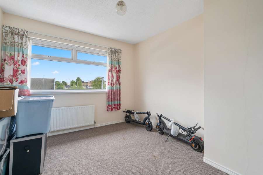 3 Castle Avenue 3 Castle Avenue