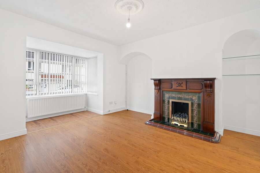 25 Melmount Villas