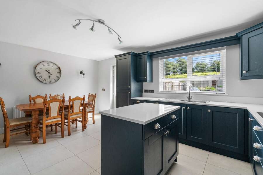10 Ballee Grove