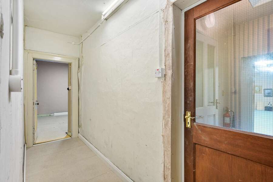 5 Victoria Place