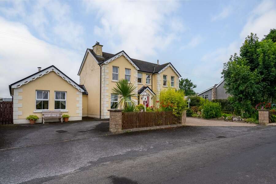 71 Peacock Road