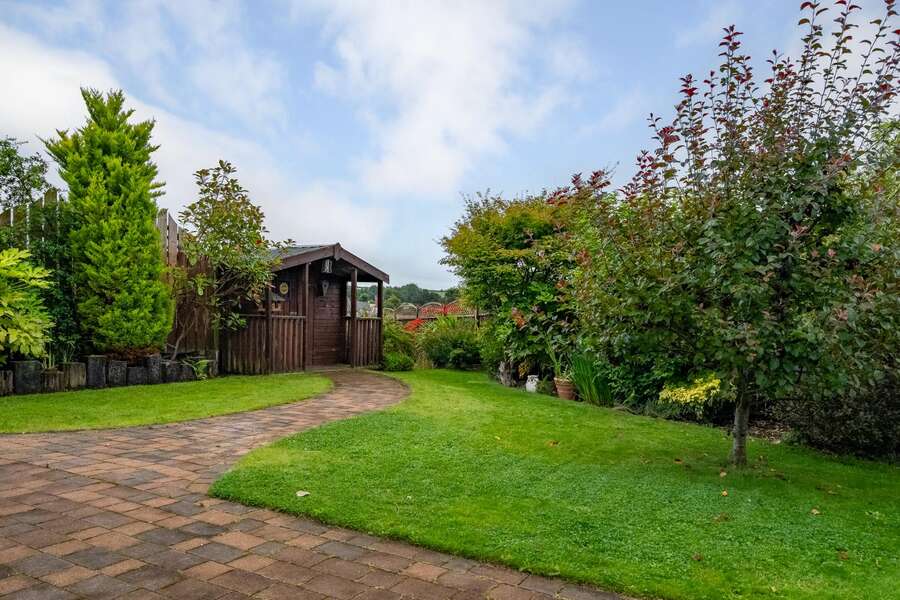 71 Peacock Road