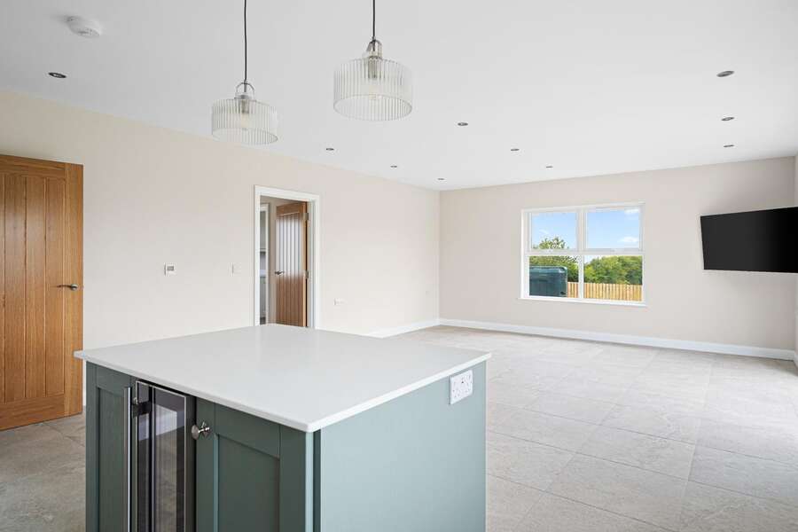 15 Killyclooney Road