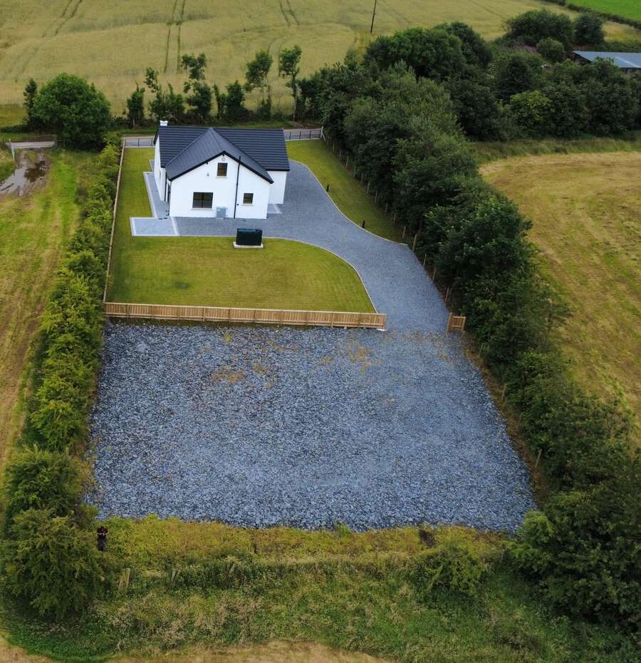 15 Killyclooney Road
