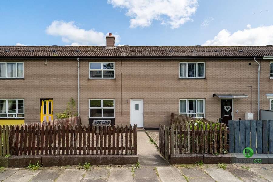 31 Ballycolman Estate