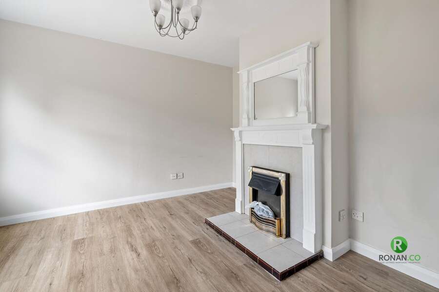 31 Ballycolman Estate