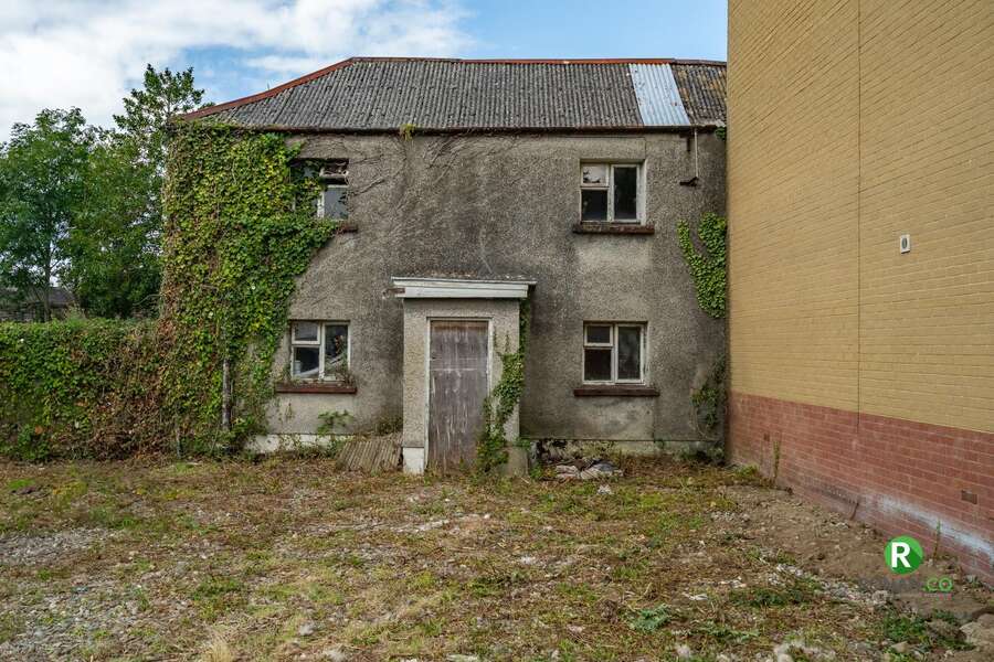 39 Bowling Green