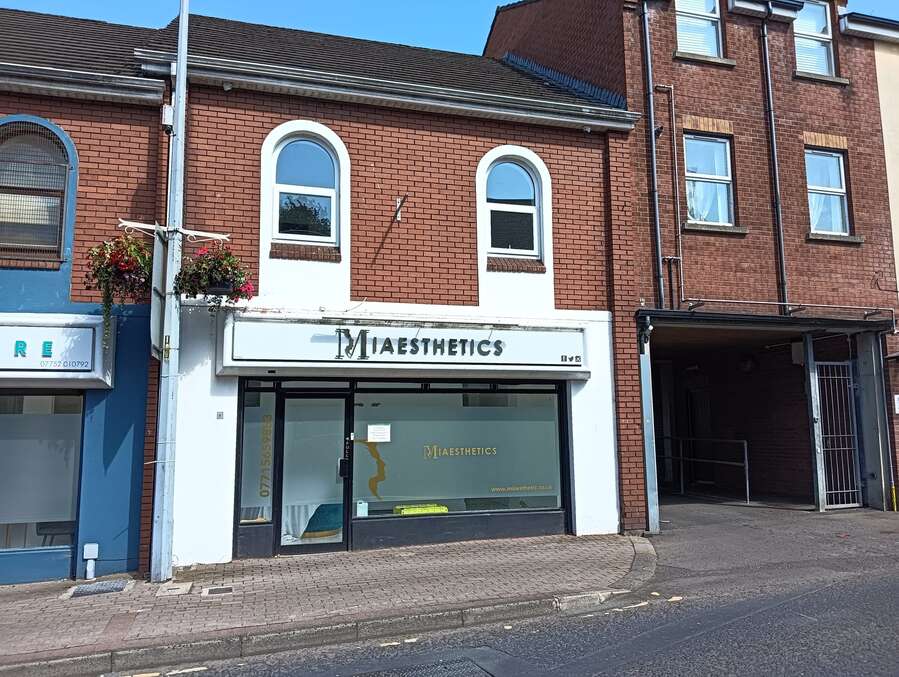 Unit 12 Market Centre Unit 12 Market Centre
