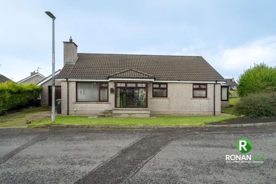 18 Liscurry Gardens