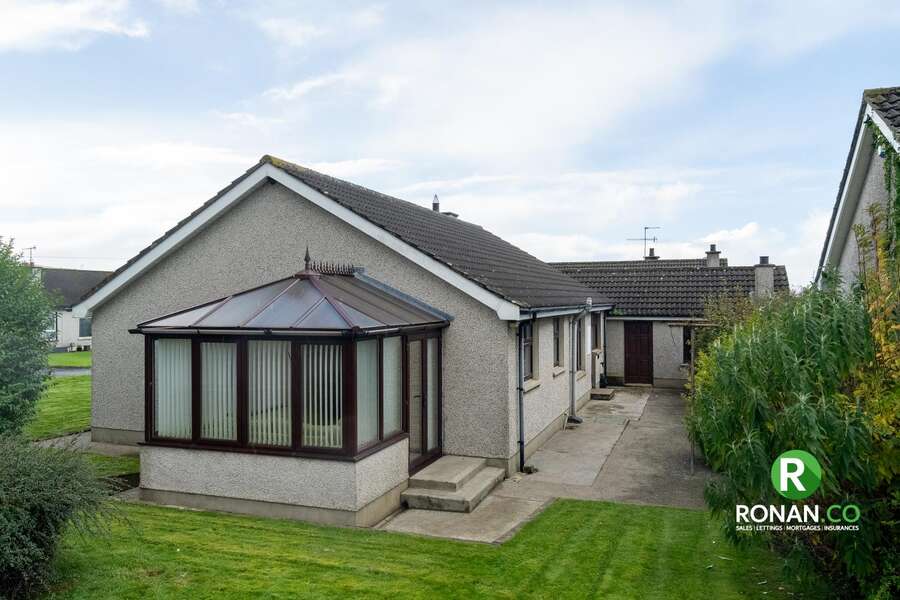 18 Liscurry Gardens
