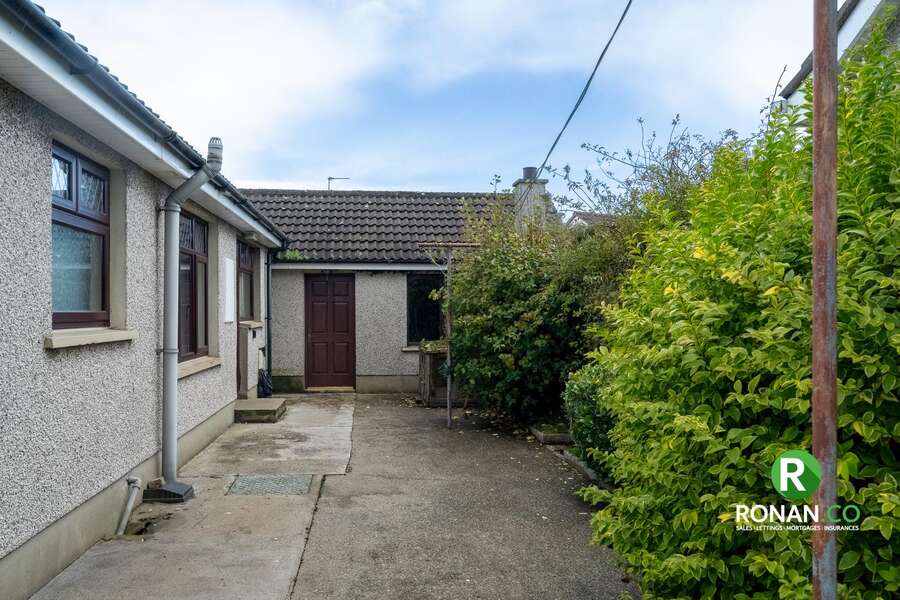 18 Liscurry Gardens