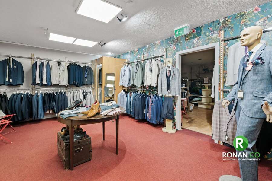 Tru Glory, 50 Main Street