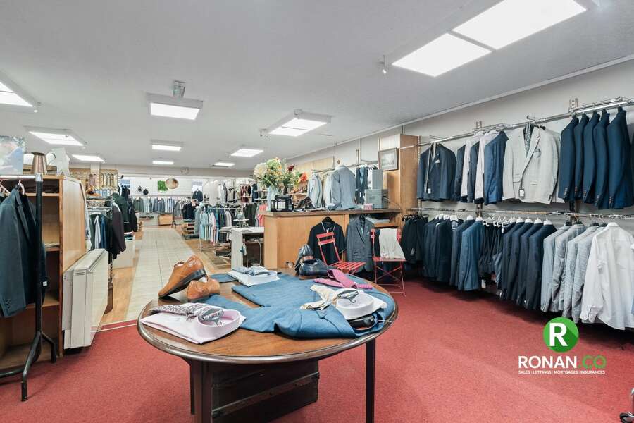 Tru Glory, 50 Main Street