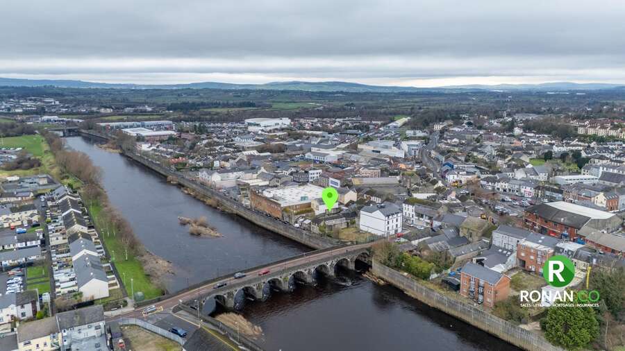 Tru Glory, 50 Main Street