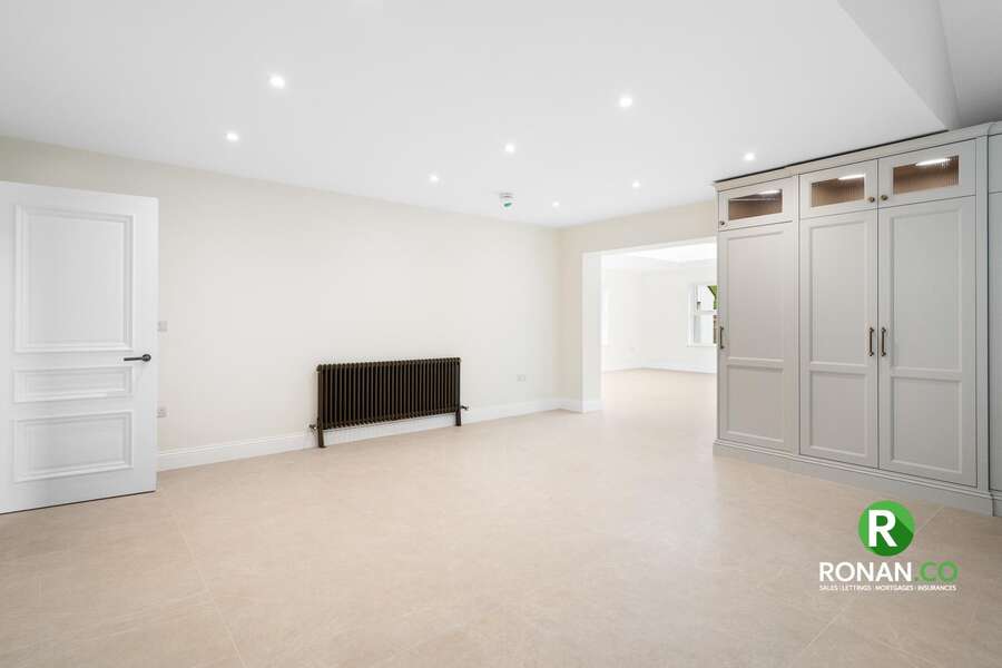 New Build At Bonds Glen