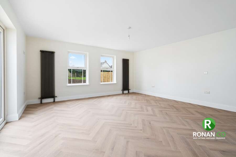 New Build At Bonds Glen