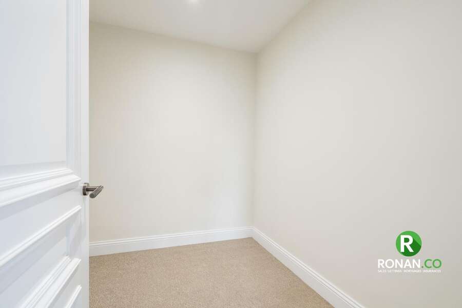 New Build At Bonds Glen