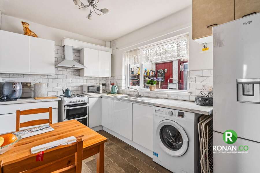 19 Beechmount Avenue