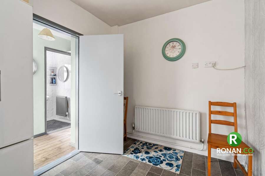 19 Beechmount Avenue