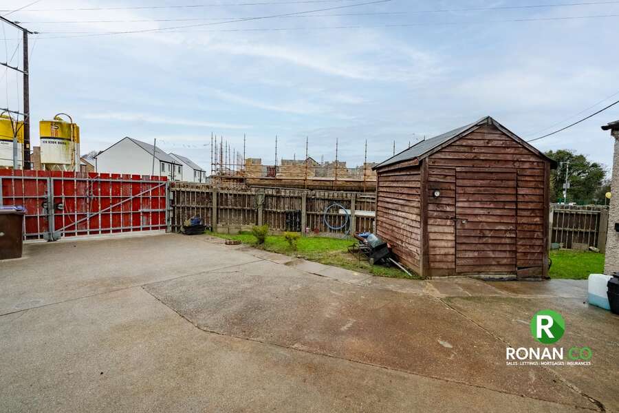 19 Beechmount Avenue