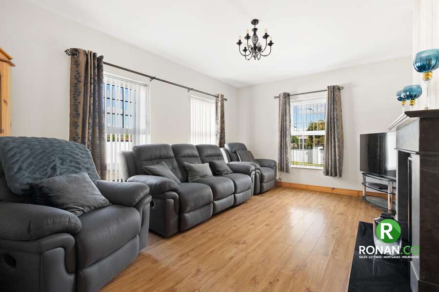 10 Mourneview
