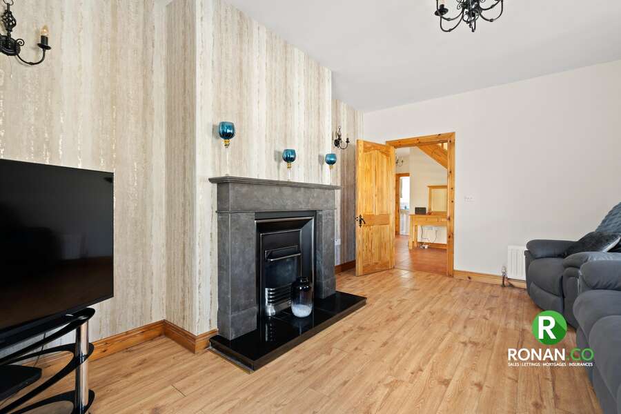 10 Mourneview