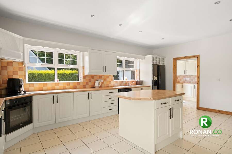 10 Mourneview