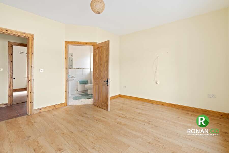10 Mourneview