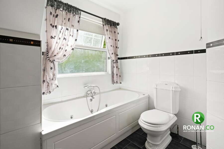 10 Mourneview