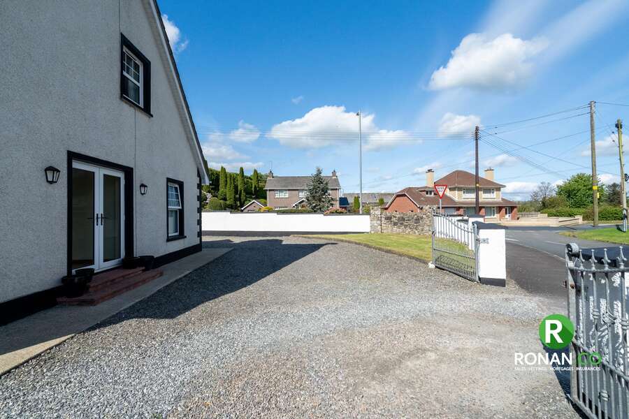 10 Mourneview