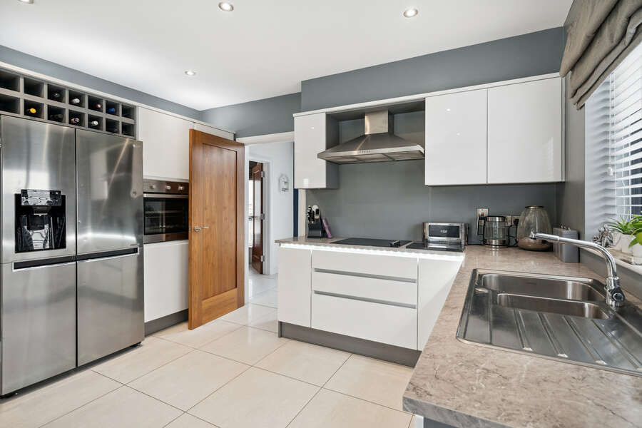 12 Mourne Manor