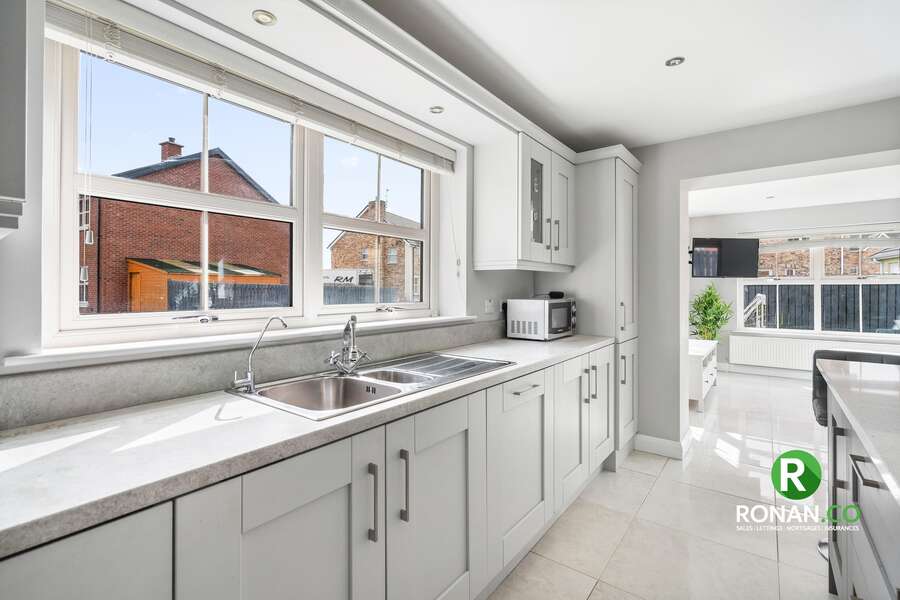 36 Bracken Hill