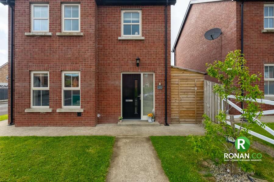 36 Bracken Hill