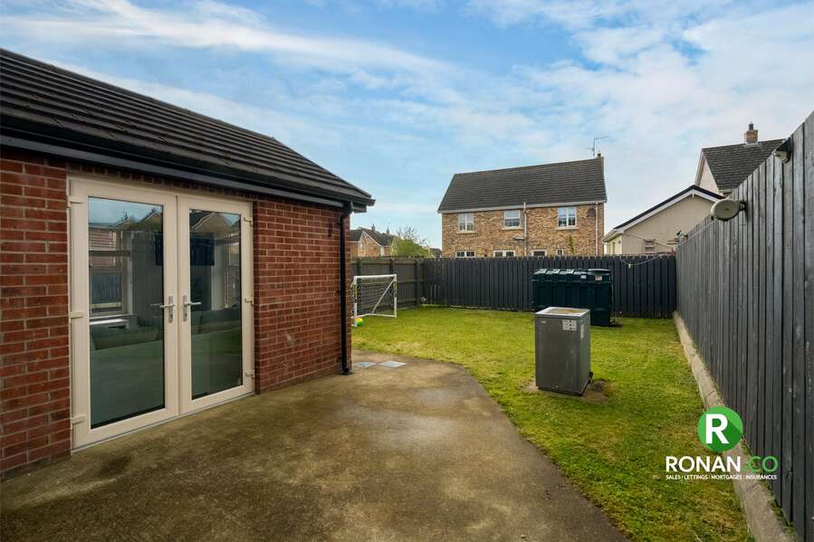 36 Bracken Hill