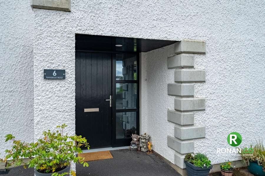 6 Tamnabryan Manor
