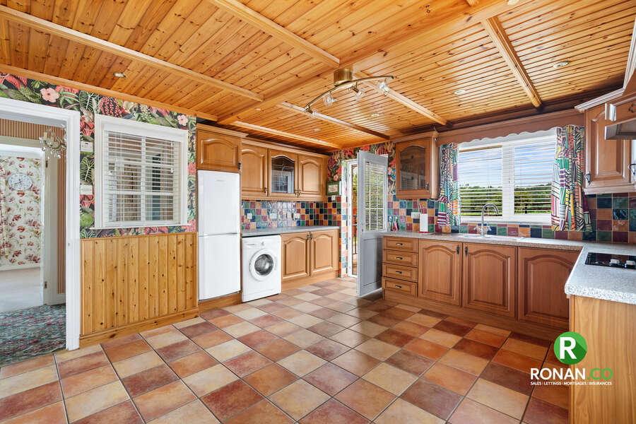 16 Millhaven
