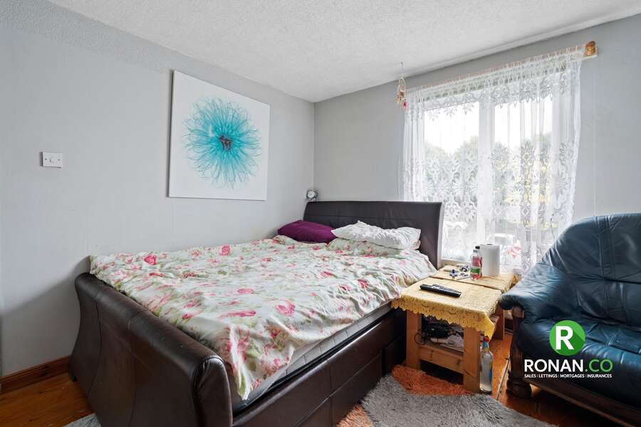 124 Carlton Drive