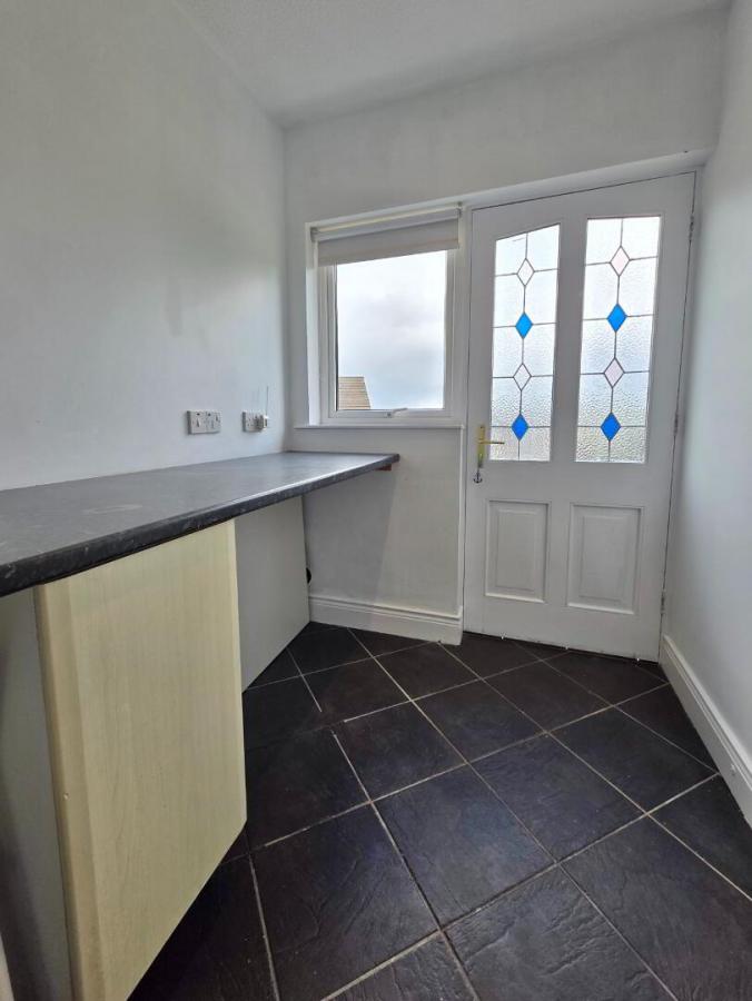 3 Leyland Avenue
