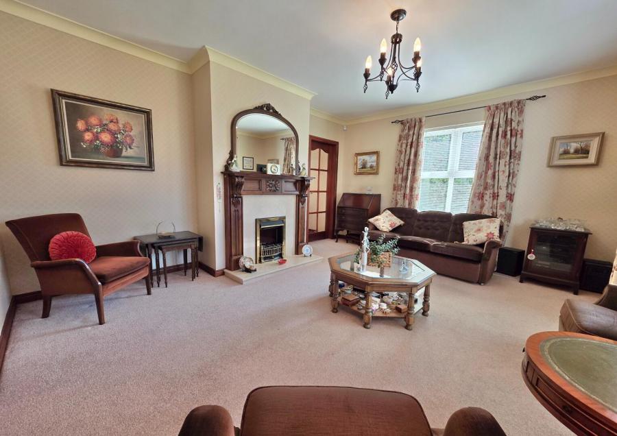 43 Beechcroft