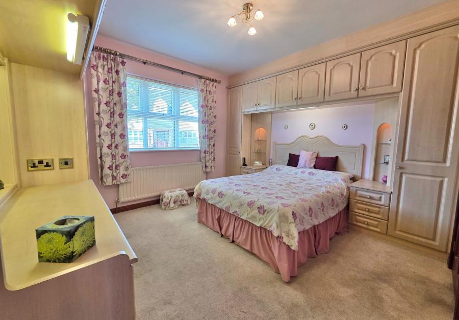 43 Beechcroft